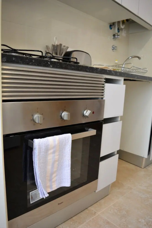 Almirante Deluxe by Homing