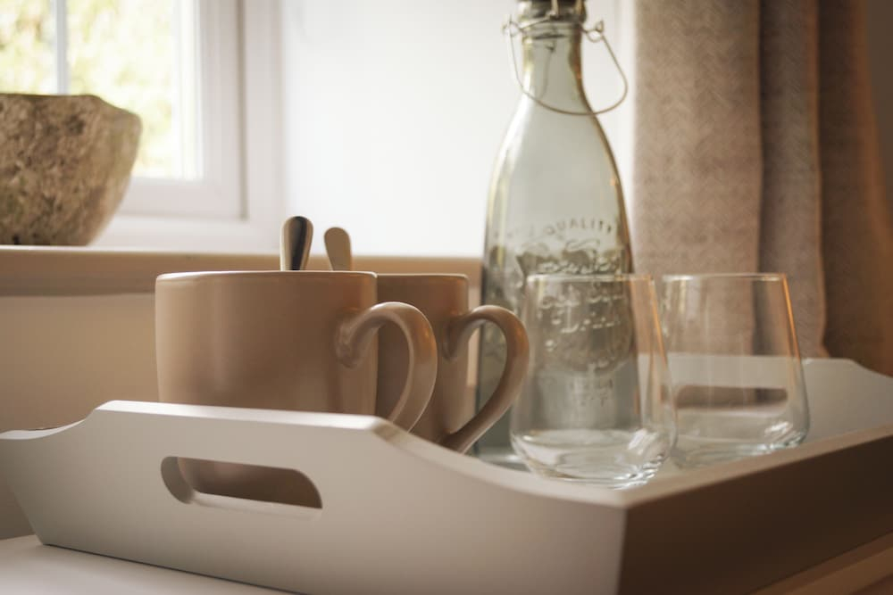 Lemon Tree Rooms - Newly Refurbished Coastal Stay