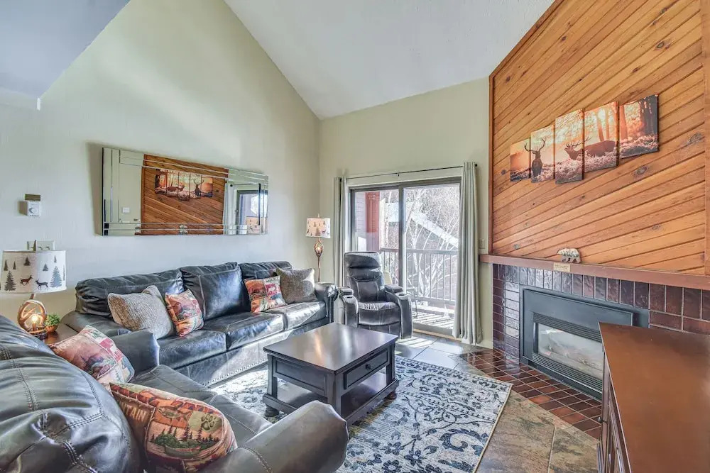 Steamboat Springs Condo: Community Pool & Hot Tub!