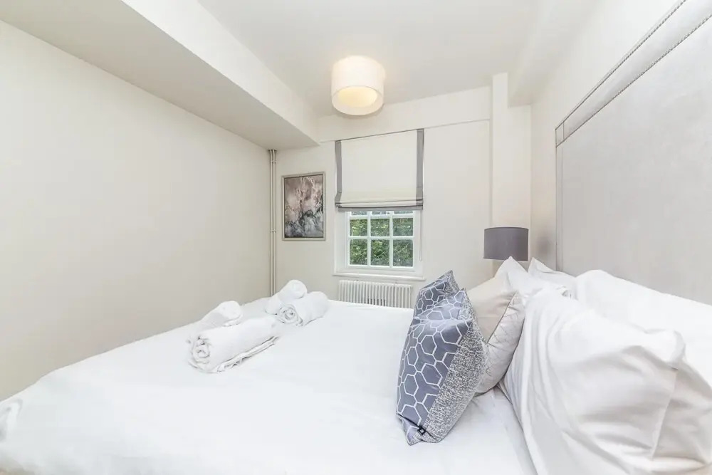 Modern 2 Bedroom Apartment in Chelsea
