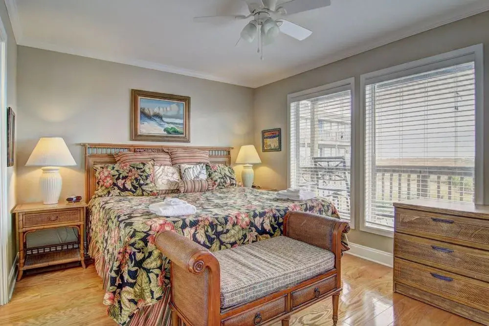 Anchors Away 503bh 2 Bedrooms 2 Bathrooms Condo