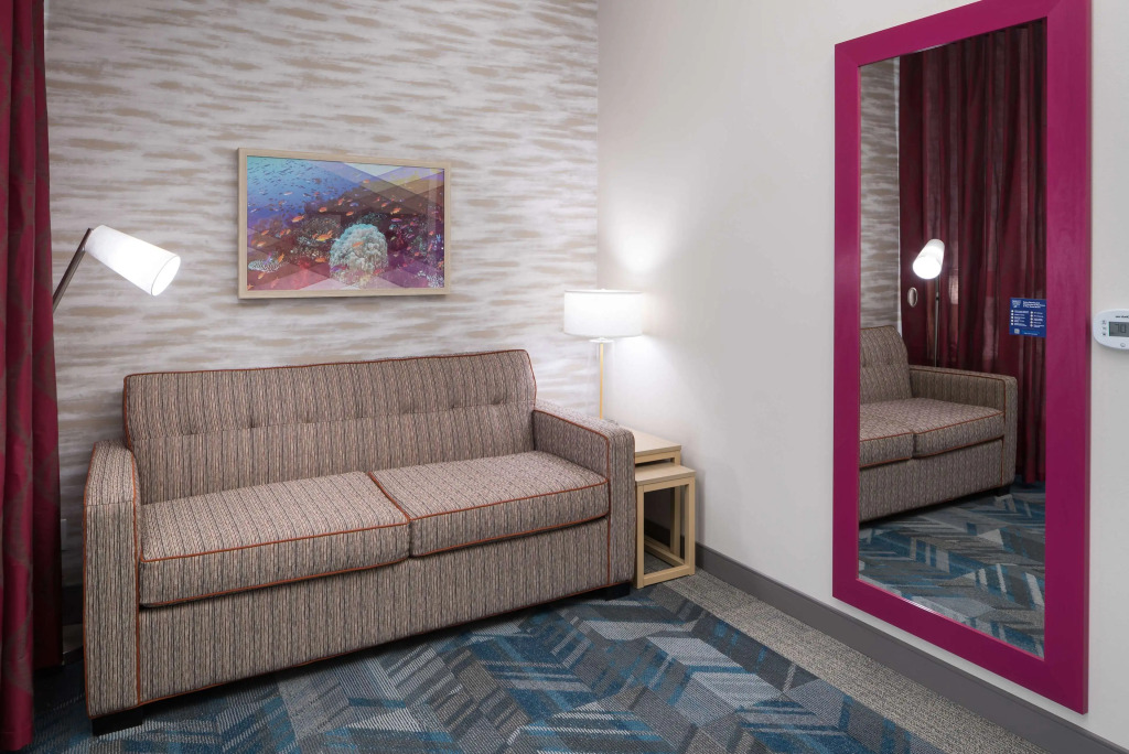 Home2 Suites By Hilton Cape Canaveral Cruise Port