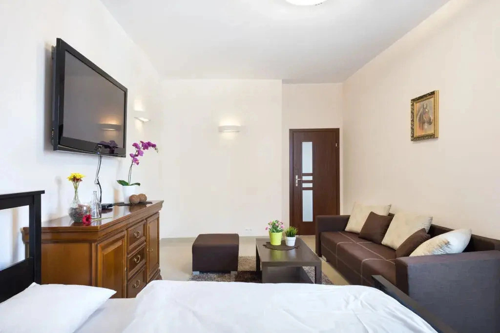 Krak Apartments