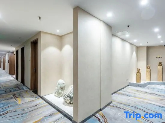 Yixiyun Hotel (Qihe Wanda Branch)