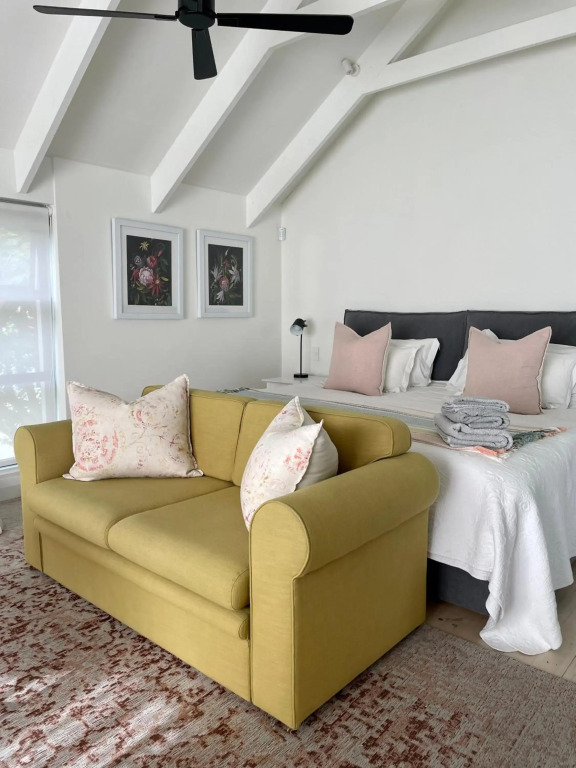 African Flame Apartment