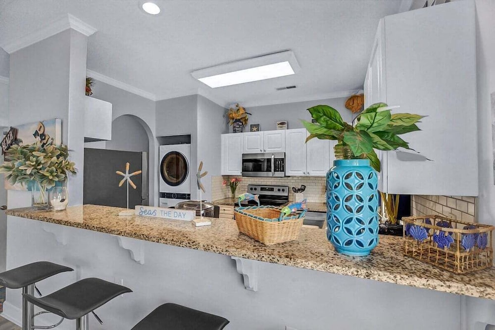 Magnolia Place 4705-102