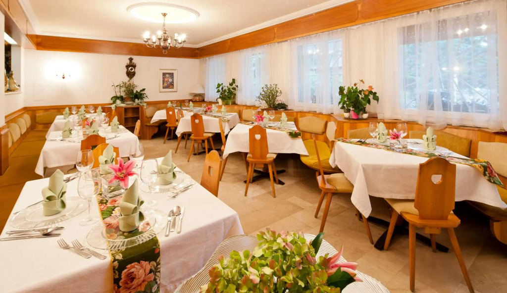 Hotel Aster