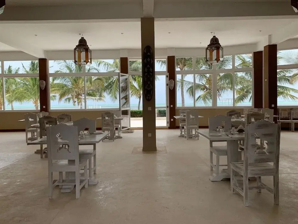 Life Resort St.Thomas Royal Palm