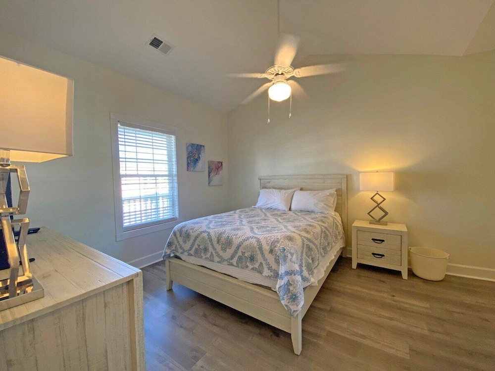 Magnolia North 4856-303