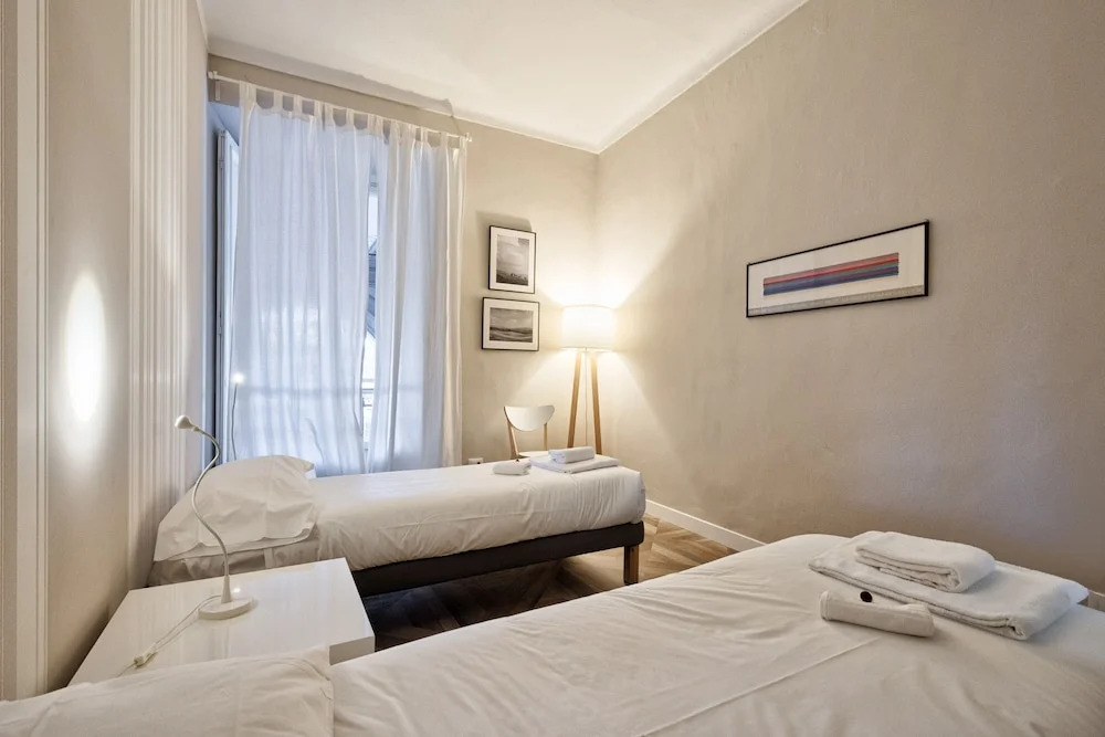 Porta Nuova Railway Station Flat