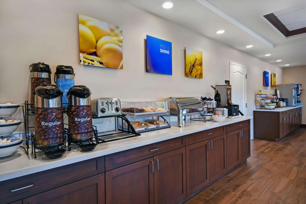 Comfort Inn & Suites Wilton
