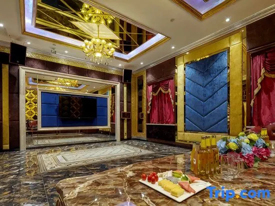 Tianhe Tibetan Culture International Hotel