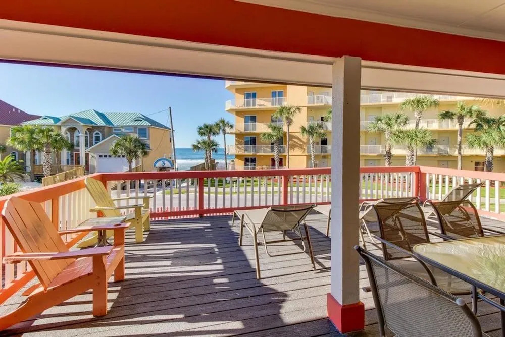 Beach House - Casa del Mar by Panhandle Getaways