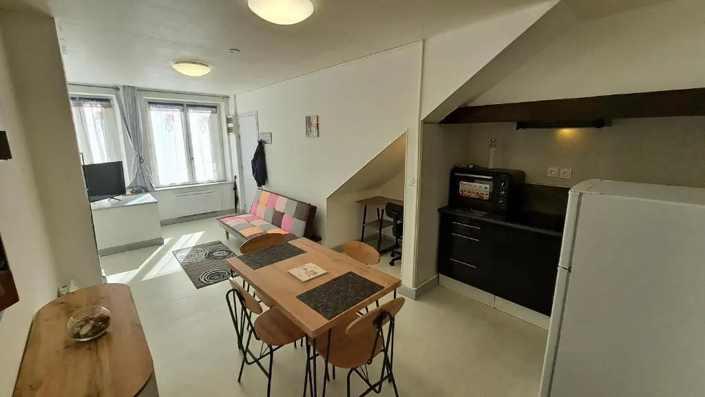 Agreable et moderne appartement Toul centre