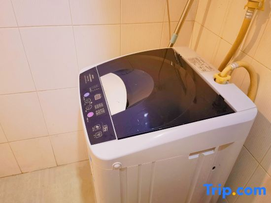 Xinxin Jiuju Homestay (Wuhan Jiefang Park Huangpu Road Subway Station)