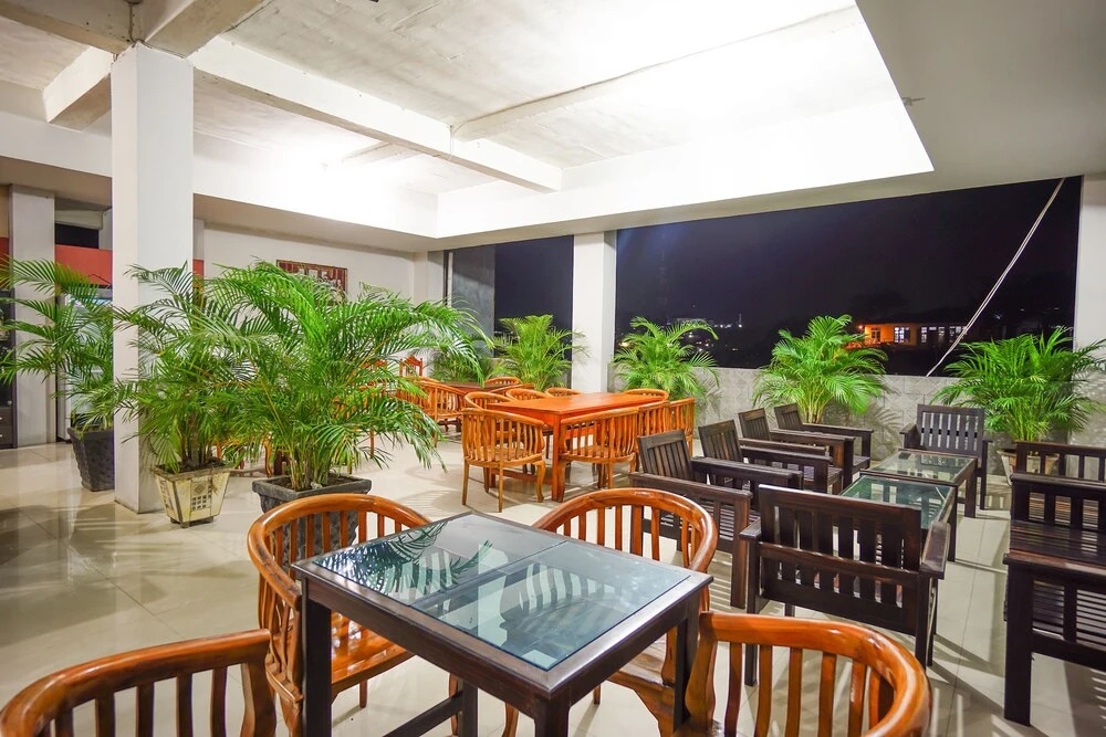 Bs Residence by OYO Rooms