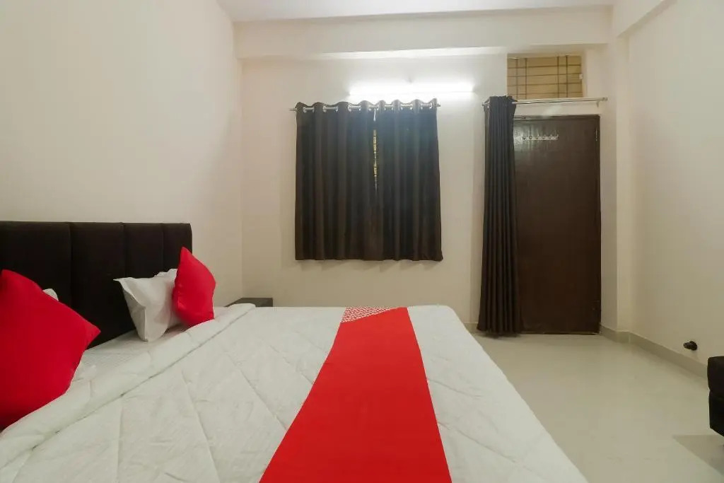 Krishna Palace by OYO Rooms