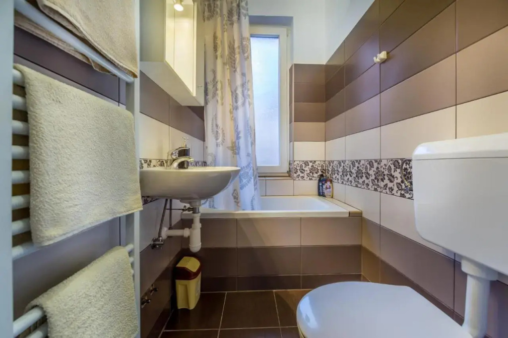 Rooms Center Demetrova