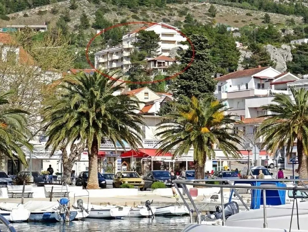 Suzi - Beautiful View and Cosy - A2