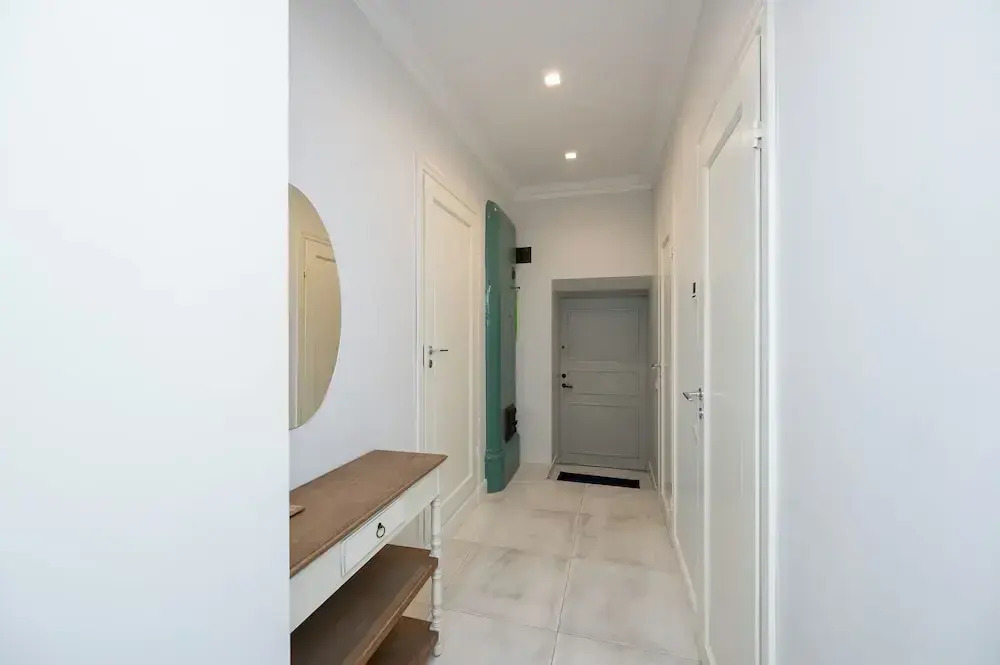 Toompea Castle 2 BR Old Town Apartment
