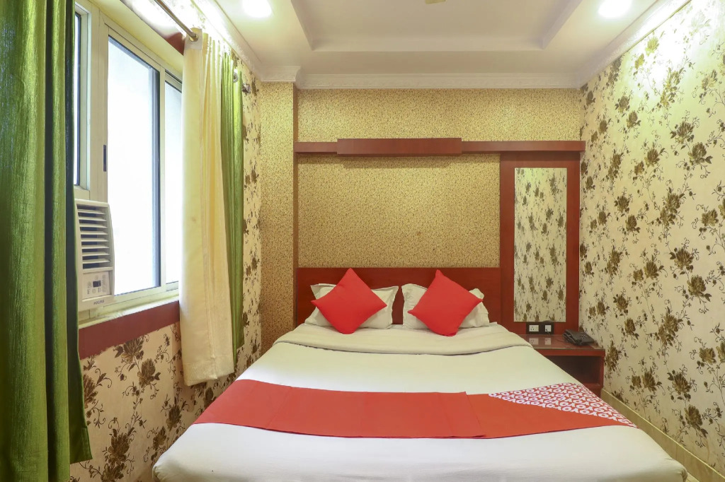 OYO 74632 Hotel Kp Inn