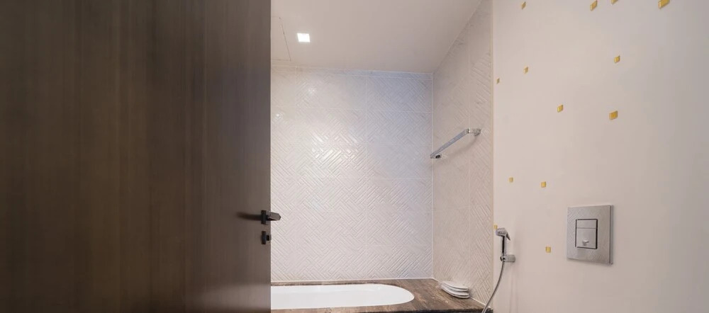 KOHH – 3BR in DAMAC Heights