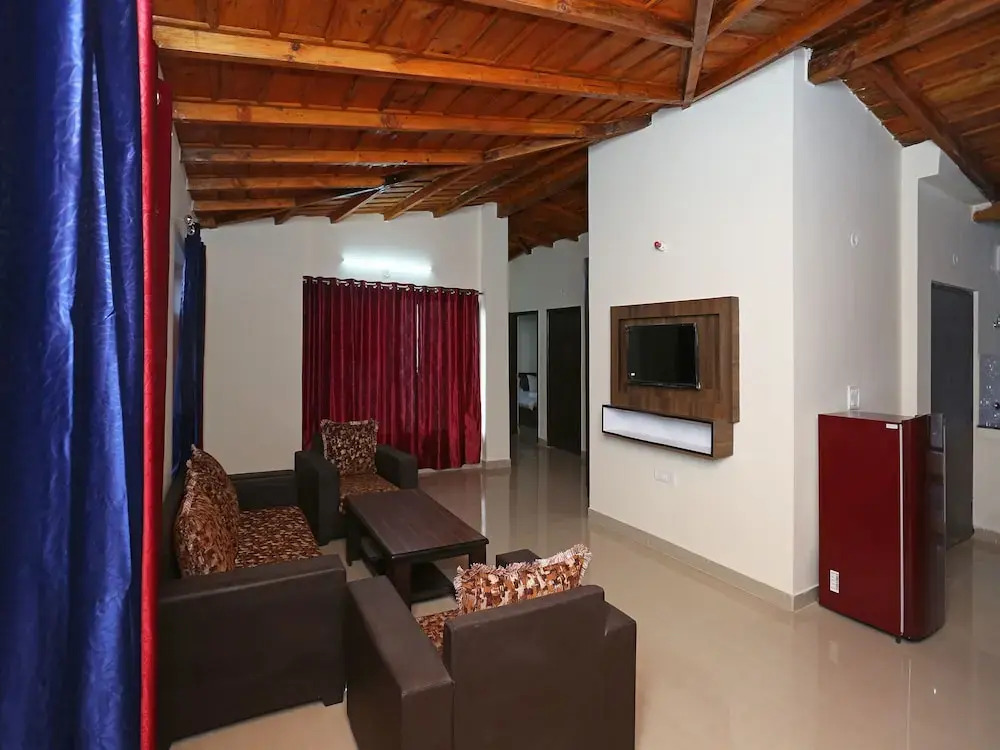 OYO 12328 Home 3BHK Pent house Shyamkhet Bhowali