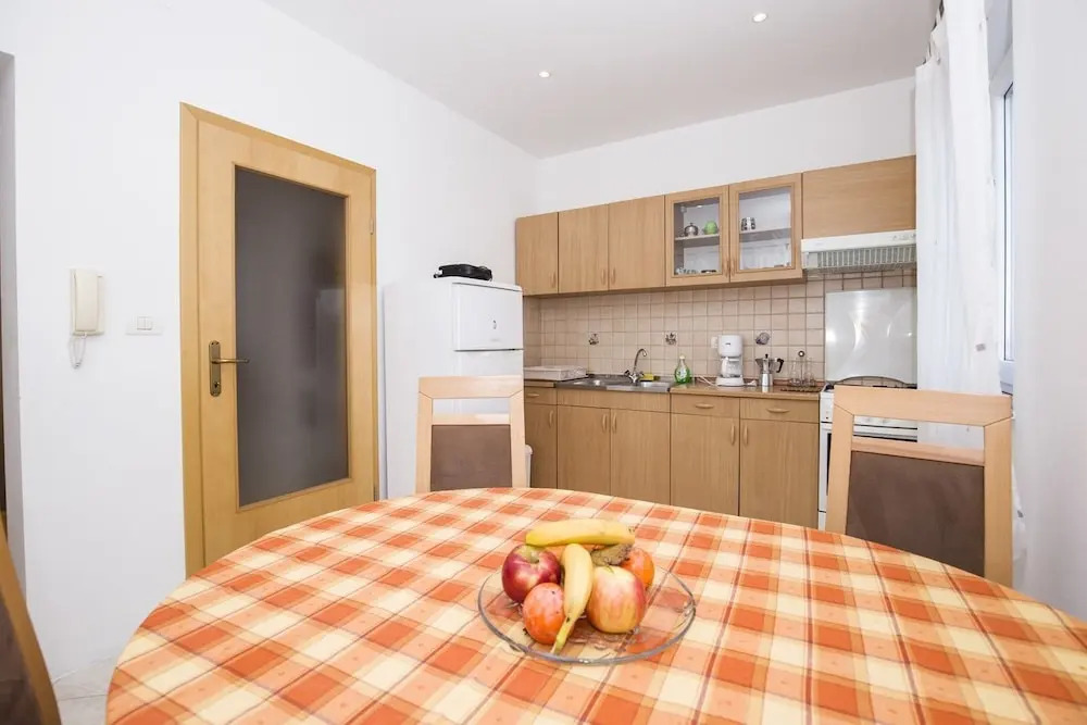 Apartments Alen / Two Bedroom A5