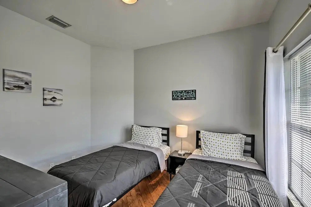 Affordable 3BR Home w/ Private Saltwater Pool