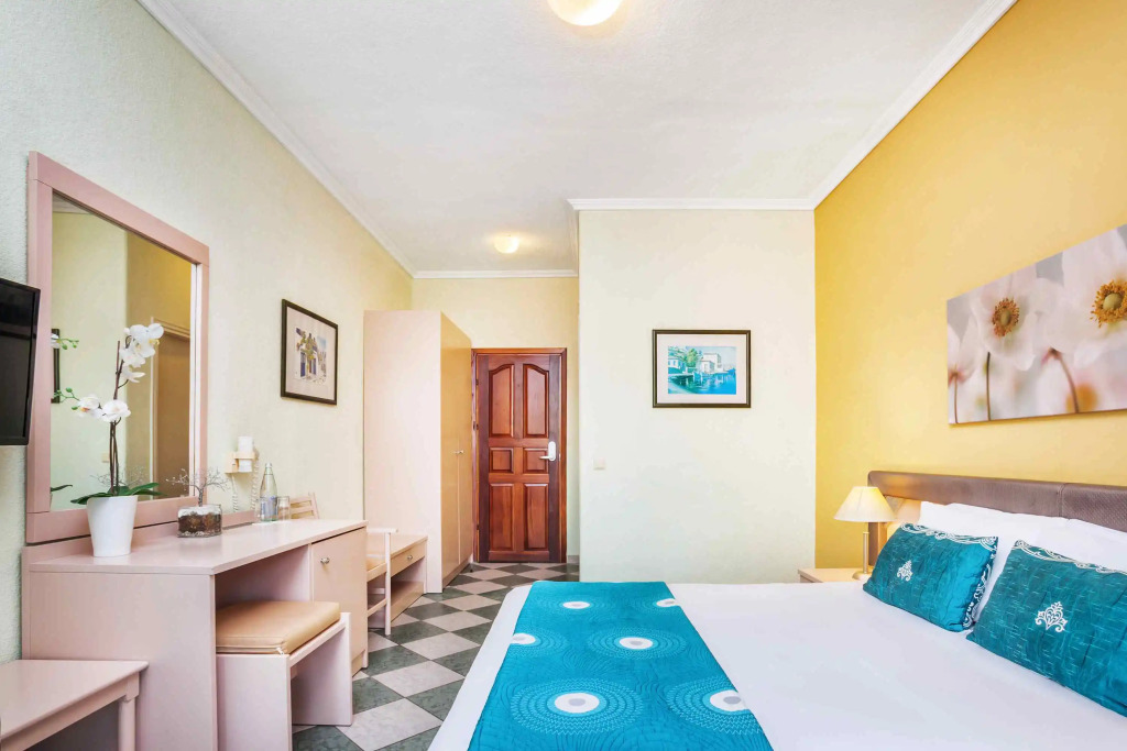 Palladium Hotel