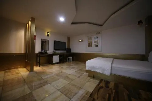 Hotel Midas