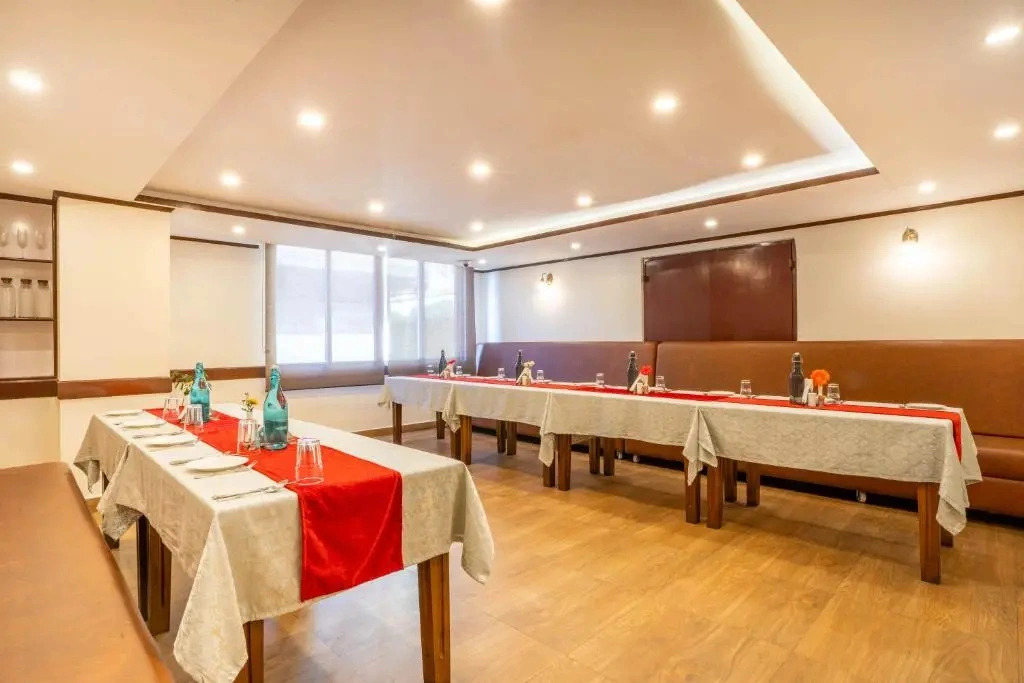 Yashshree Jai Hotel and Banquet