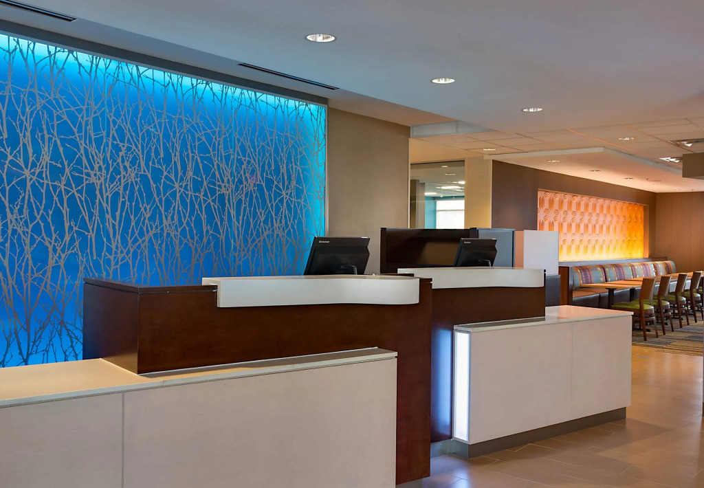 Fairfield Inn & Suites by Marriott Dallas West/I-30