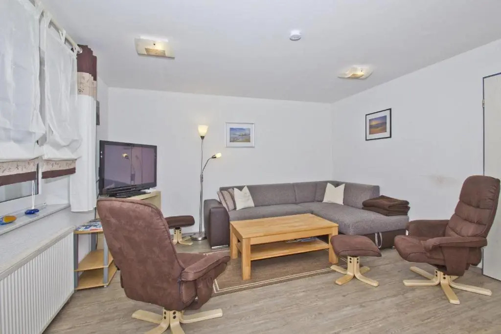 Ferienwohnungen am Hochzeitsberg FeWo 17 Souterrain-Wohnung