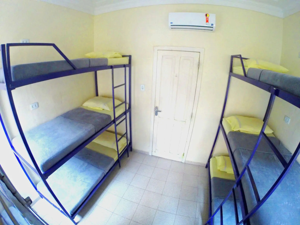 Walk On The Beach Hostel