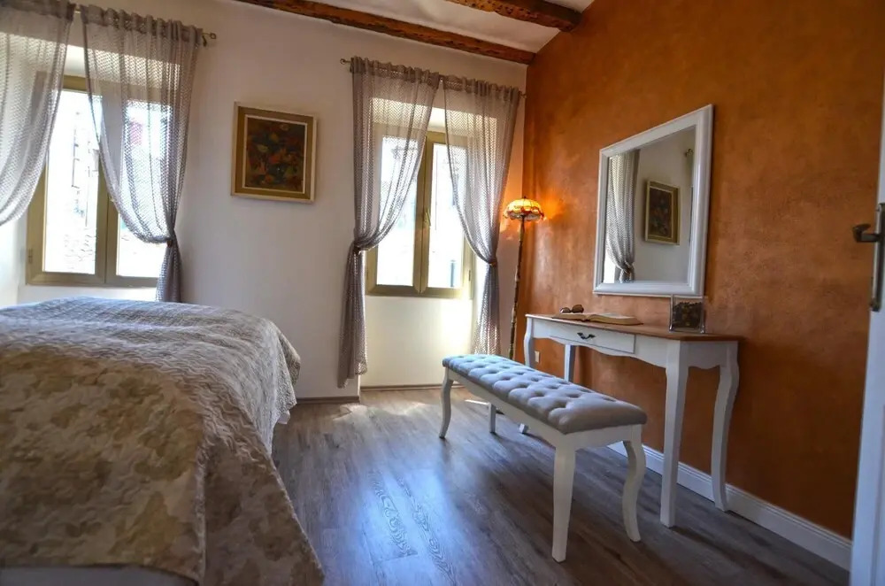 Bruno in Rovinj With 1 Bedrooms and 1 Bathrooms