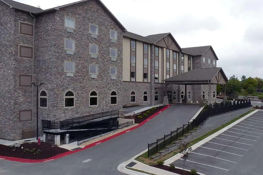 Atrium Inn