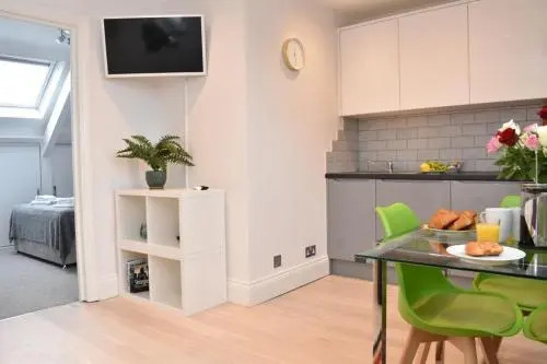 Indigo Flats Apartment 3 Opera House ensuite Fourth Floor