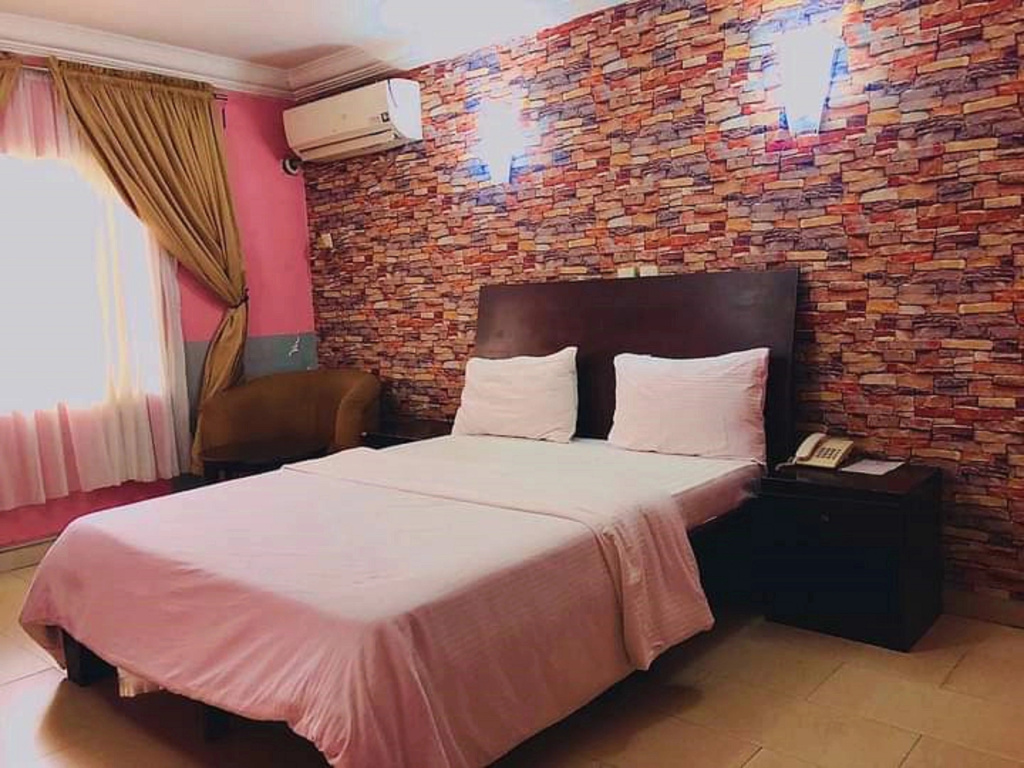 Отель Beliana Suites