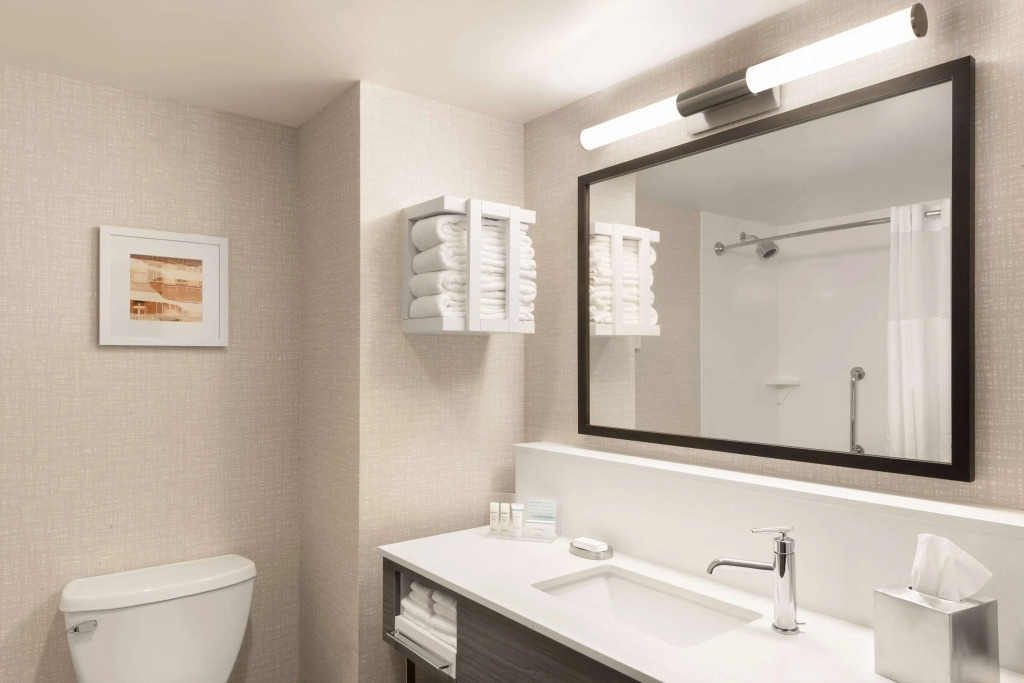 Hampton Inn & Suites St Charles Old Town Area, Mo