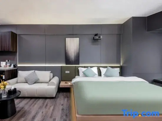 Wheat House Suite Resort Hotel (Chengdu Hongxingqiao Subway Station Branch)