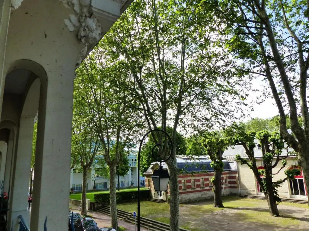 Appartement Vichy, 2 pièces, 2 personnes - FR-1-489-303