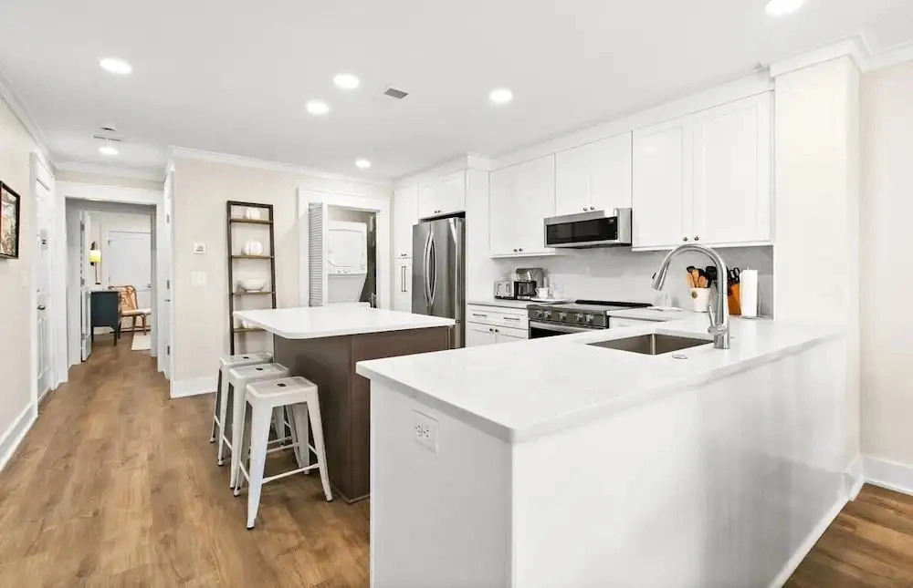 Harbour Point 810