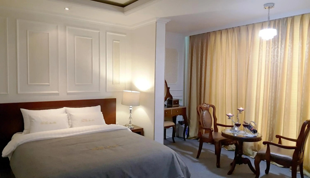 Hotel Parkwood Incheon Airport