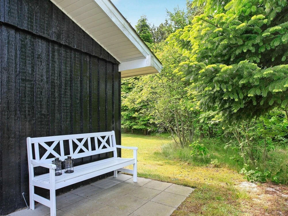 Peaceful Holiday Home in Hals near Sea