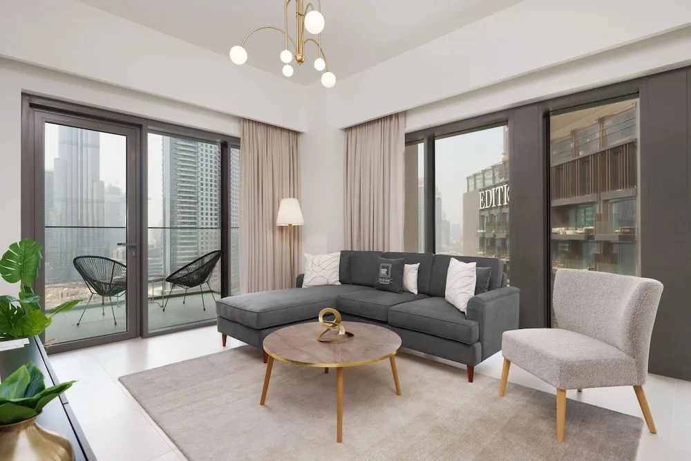 Maison Privee - Modern Chic Apt w/ Unobstructed Burj Khalifa Views