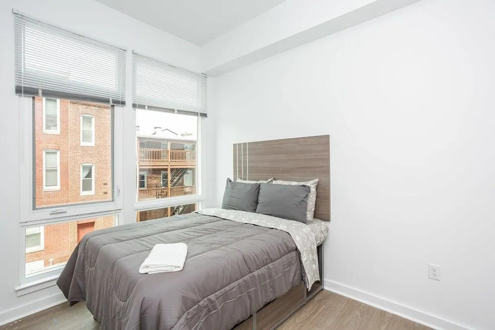 Luxury Apt Near Convcenter, Stadiums, & Harbor