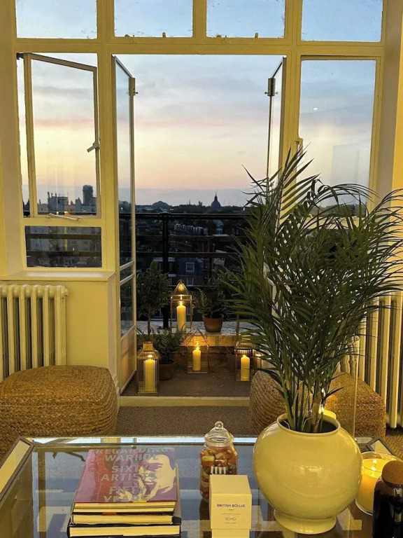 Large 1 Bedroom Apartment - Chelsea