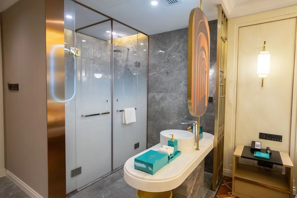 Kb Hotel