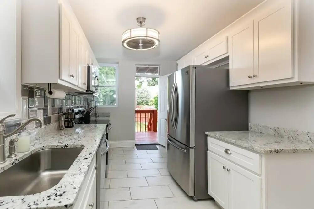 Cozy Family Home - Walk to MO Botanical Gardens